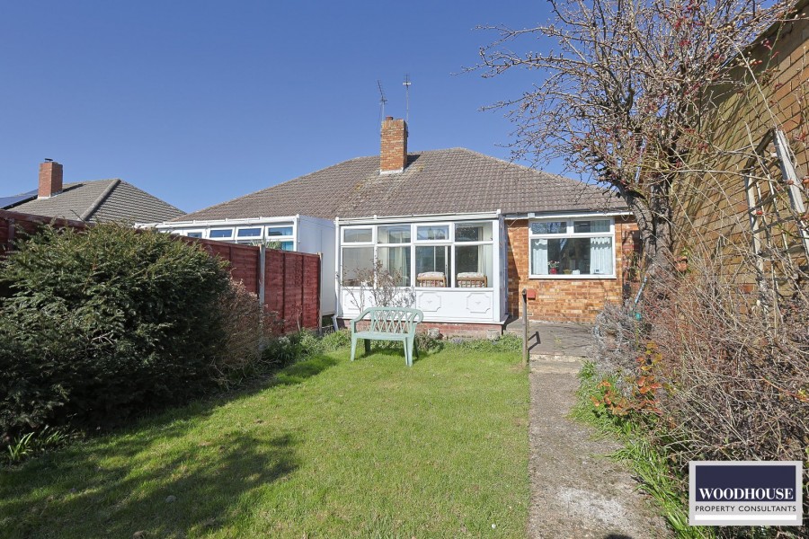 Images for Cheshunt, Waltham Cross, Hertfordshire EAID:3131305421 BID:11055924