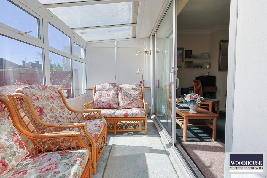 Images for Cheshunt, Waltham Cross, Hertfordshire EAID:3131305421 BID:11055924