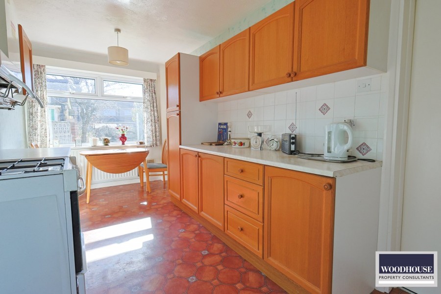 Images for Cheshunt, Waltham Cross, Hertfordshire EAID:3131305421 BID:11055924
