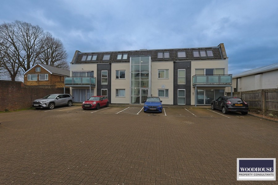 Images for Turners Hill, Cheshunt, Hertfordshire EAID:3131305421 BID:11055924