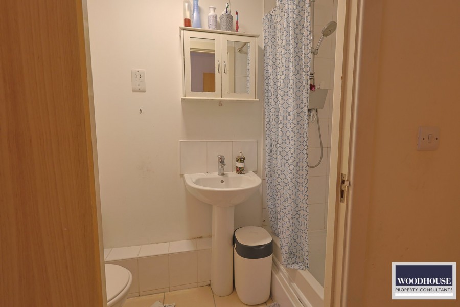 Images for Turners Hill, Cheshunt, Hertfordshire EAID:3131305421 BID:11055924