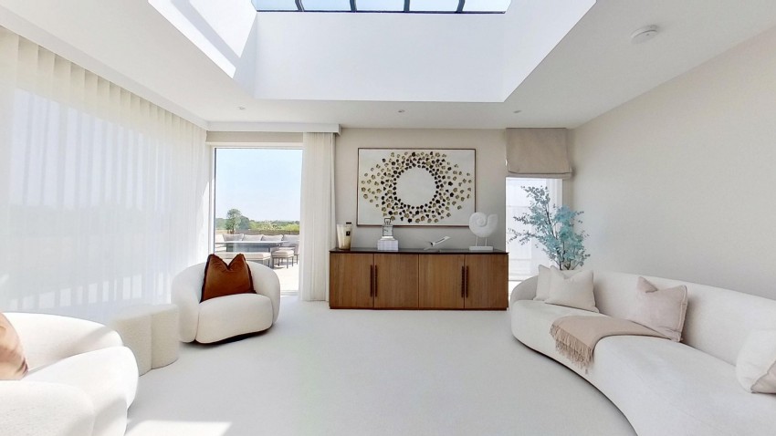 Images for Crouch Lane, Goffs Oak, Hertfordshire EAID:3131305421 BID:11055924