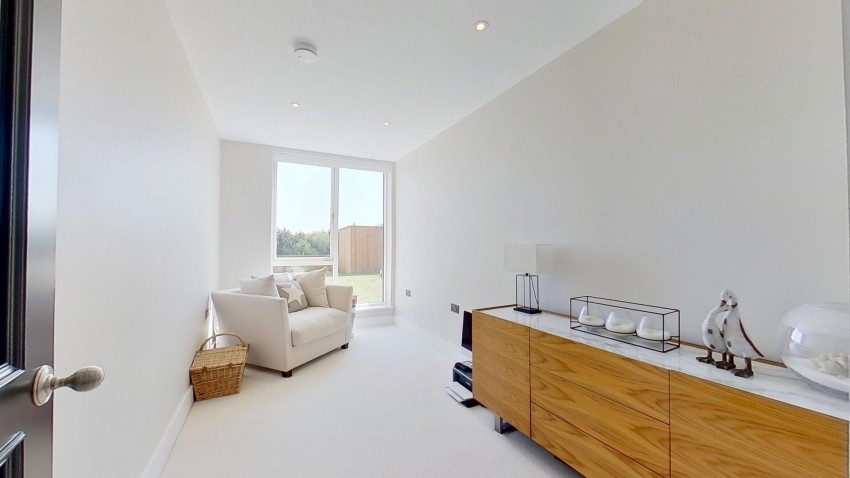 Images for Crouch Lane, Goffs Oak, Hertfordshire EAID:3131305421 BID:11055924