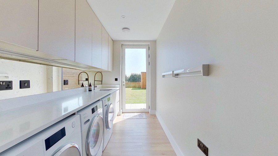 Images for Crouch Lane, Goffs Oak, Hertfordshire EAID:3131305421 BID:11055924