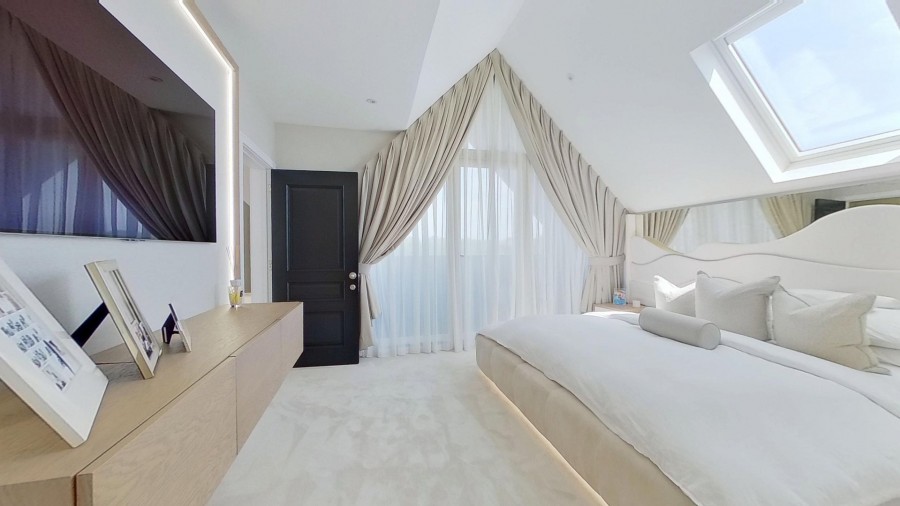 Images for Crouch Lane, Goffs Oak, Hertfordshire EAID:3131305421 BID:11055924