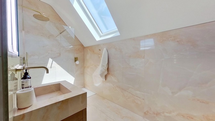 Images for Crouch Lane, Goffs Oak, Hertfordshire EAID:3131305421 BID:11055924