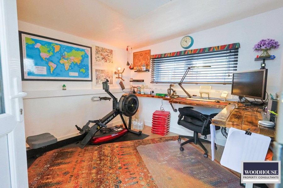 Images for Windmill Lane, Cheshunt, Hertfordshire EAID:3131305421 BID:11055924