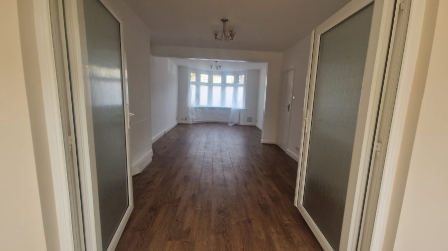 Images for Abbey Road, Waltham Cross, Hertfordshire EAID:3131305421 BID:11055924