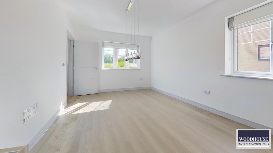Images for Goffs Oak, Waltham Cross, Hertfordshire EAID:3131305421 BID:11055924