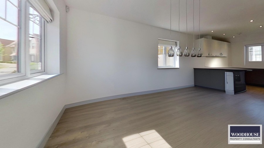 Images for Goffs Oak, Waltham Cross, Hertfordshire EAID:3131305421 BID:11055924