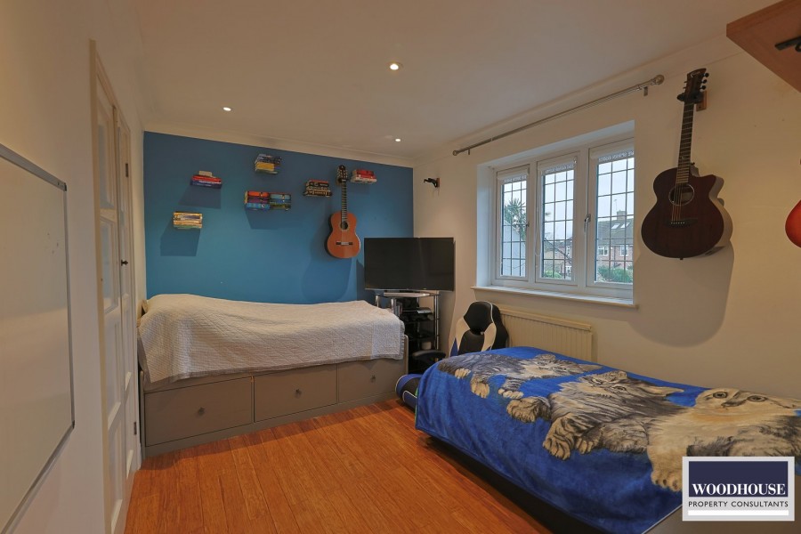 Images for Bury Green Road, Cheshunt, Hertfordshire EAID:3131305421 BID:11055924