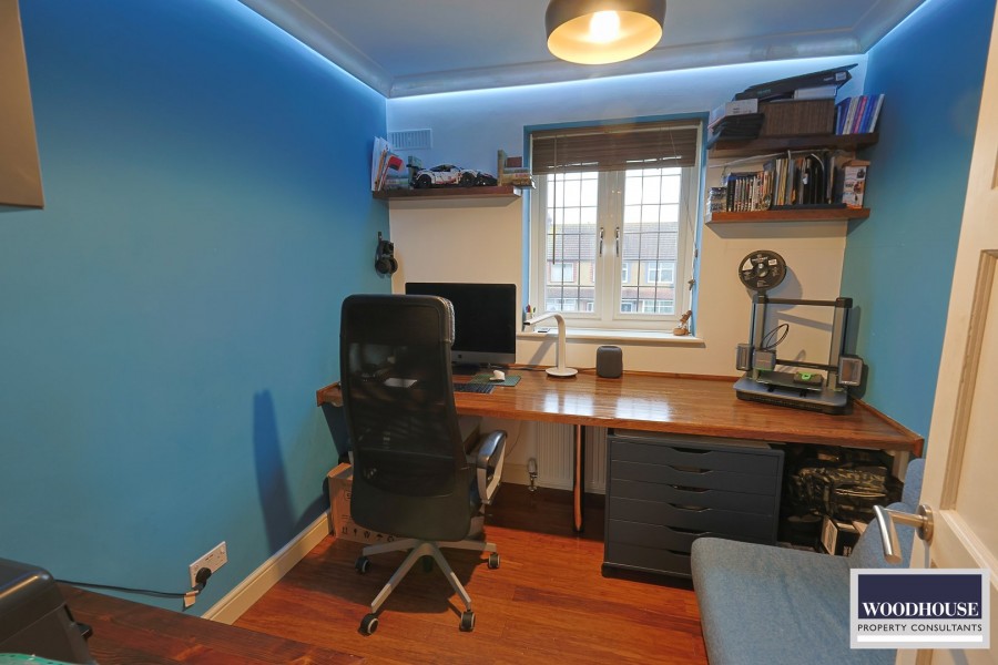 Images for Bury Green Road, Cheshunt, Hertfordshire EAID:3131305421 BID:11055924