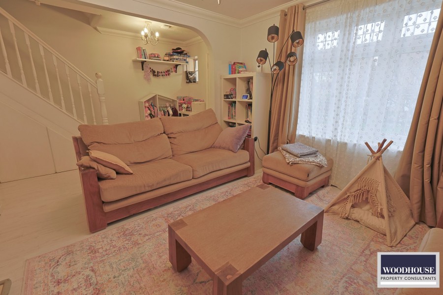 Images for Bury Green Road, Cheshunt, Hertfordshire EAID:3131305421 BID:11055924