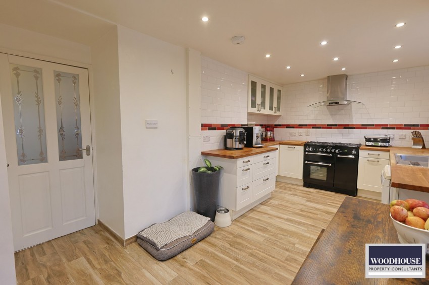 Images for Bury Green Road, Cheshunt, Hertfordshire EAID:3131305421 BID:11055924