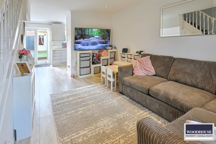 Images for Cheshunt, Waltham Cross, Hertfordshire EAID:3131305421 BID:11055924