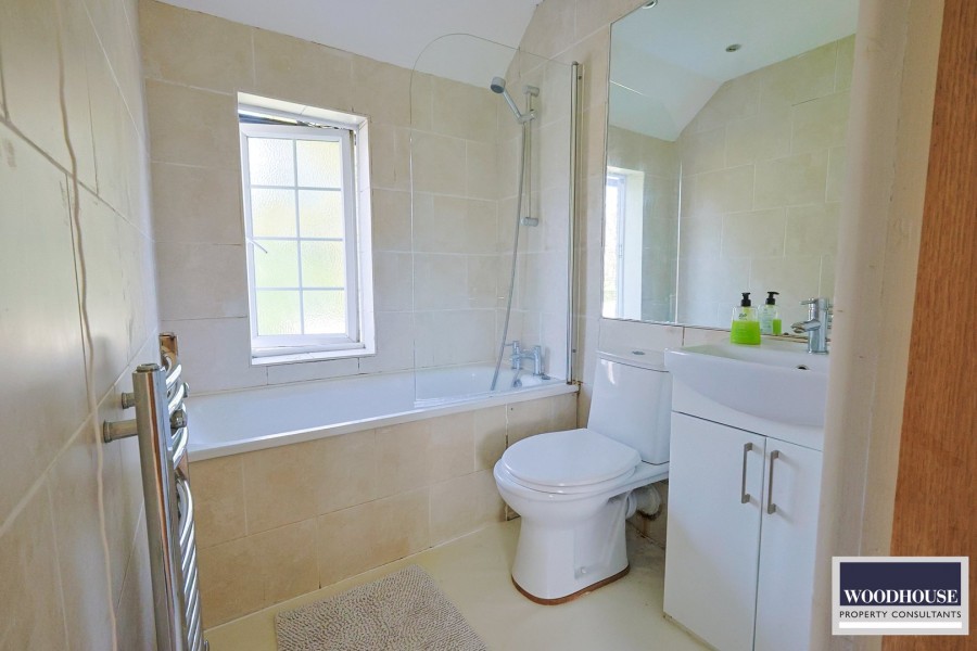 Images for Andrews Lane, Cheshunt, Hertfordshire EAID:3131305421 BID:11055924