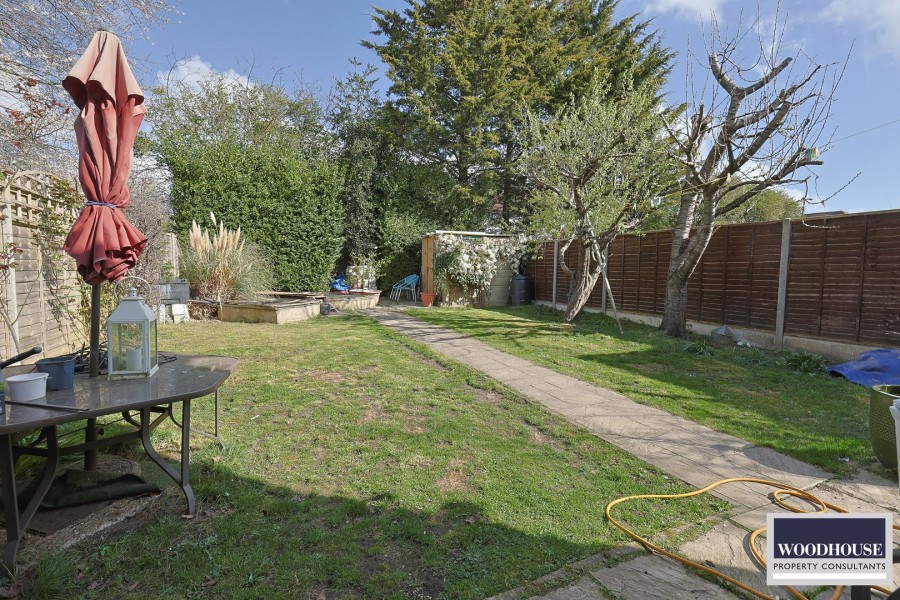 Images for Andrews Lane, Cheshunt, Hertfordshire EAID:3131305421 BID:11055924
