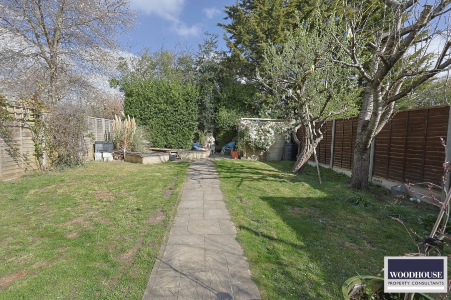 Images for Andrews Lane, Cheshunt, Hertfordshire EAID:3131305421 BID:11055924