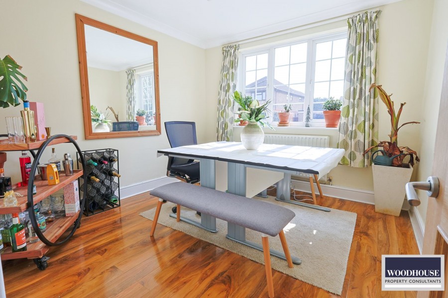 Images for Andrews Lane, Cheshunt, Hertfordshire EAID:3131305421 BID:11055924