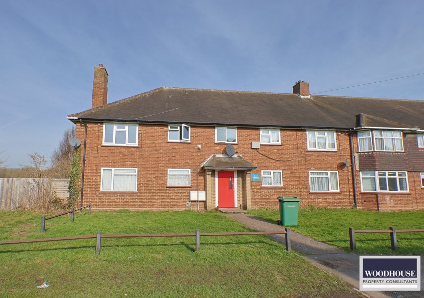 Images for Cheshunt, Waltham Cross, Hertfordshire EAID:3131305421 BID:11055924