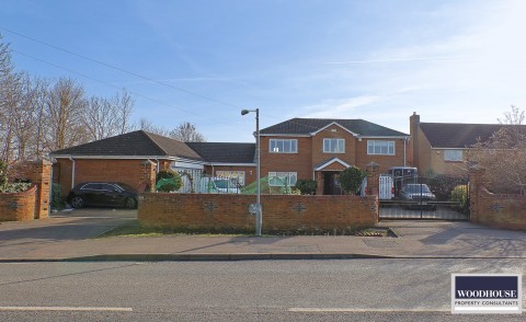 Hammondstreet Road, Cheshunt, Hertfordshire