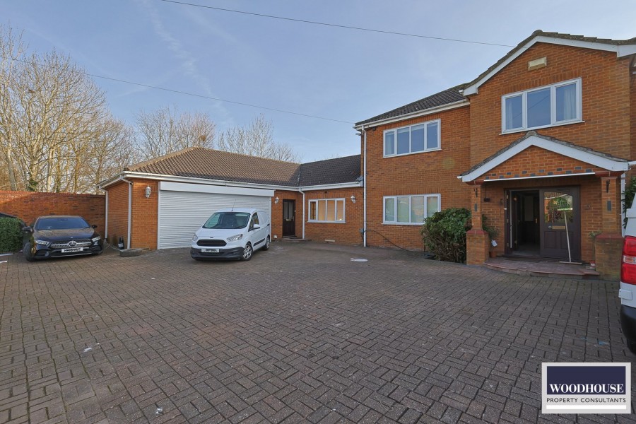 Images for Hammondstreet Road, Cheshunt, Hertfordshire EAID:3131305421 BID:11055924