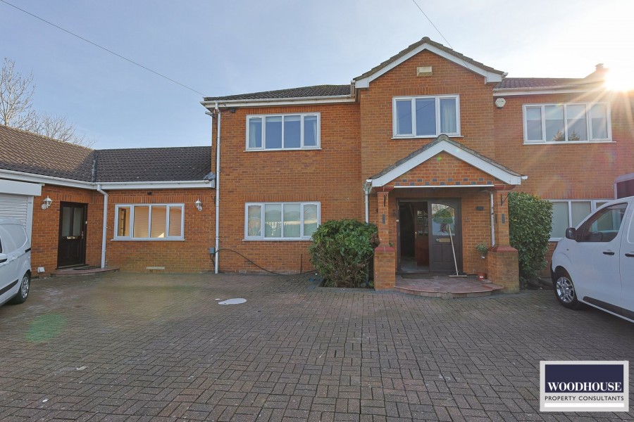 Images for Hammondstreet Road, Cheshunt, Hertfordshire EAID:3131305421 BID:11055924