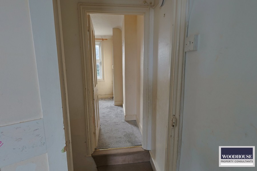Images for Longfield Lane, Cheshunt, Hertfordshire EAID:3131305421 BID:11055924