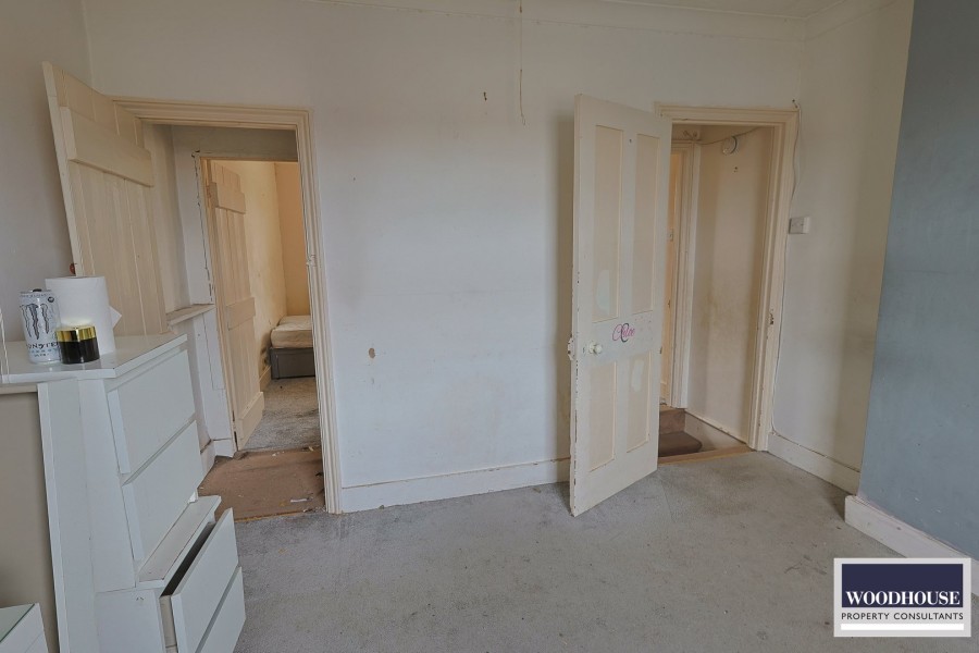 Images for Longfield Lane, Cheshunt, Hertfordshire EAID:3131305421 BID:11055924