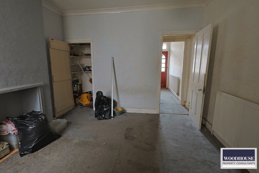 Images for Longfield Lane, Cheshunt, Hertfordshire EAID:3131305421 BID:11055924