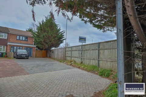 Farm Close, Cheshunt, Hertfordshire
