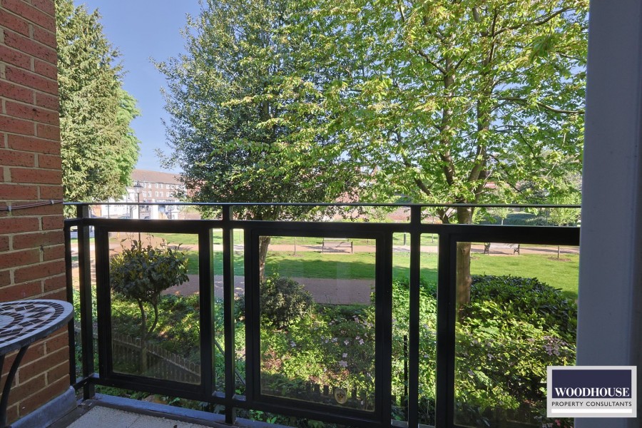 Images for Turners Hill, Cheshunt, Hertfordshire EAID:3131305421 BID:11055924