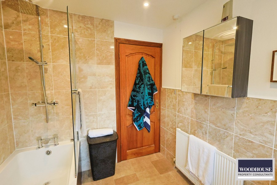 Images for Penton Drive, Cheshunt, Hertfordshire EAID:3131305421 BID:11055924