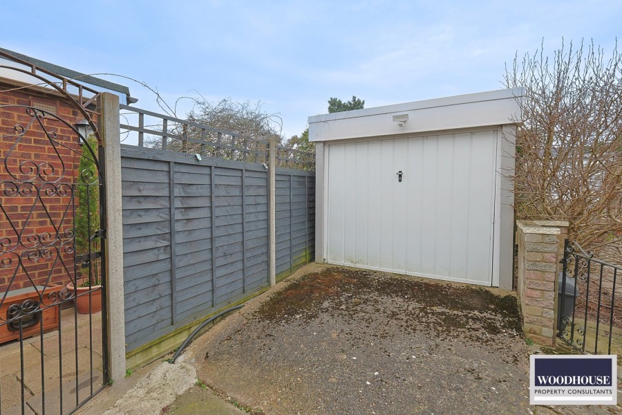 Images for Penton Drive, Cheshunt, Hertfordshire EAID:3131305421 BID:11055924