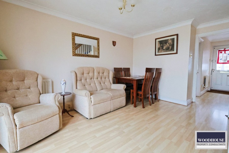 Images for Cheshunt, Waltham Cross, Hertfordshire EAID:3131305421 BID:11055924