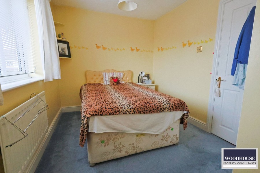 Images for Cheshunt, Waltham Cross, Hertfordshire EAID:3131305421 BID:11055924