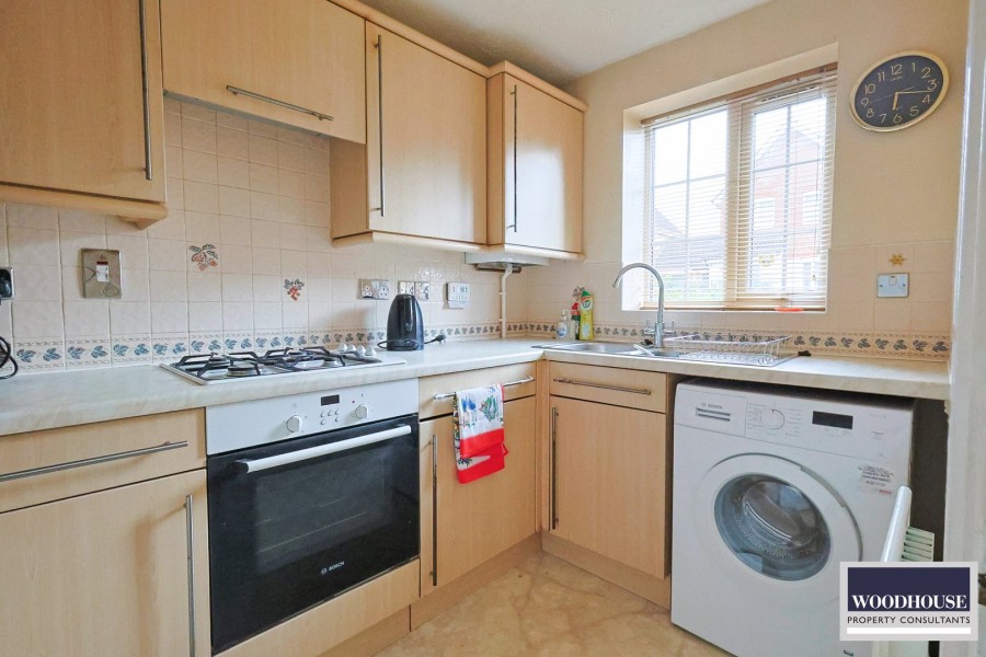 Images for Cheshunt, Waltham Cross, Hertfordshire EAID:3131305421 BID:11055924