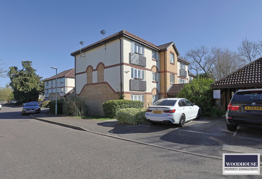 Images for Friends Avenue, Cheshunt, Hertfordshire EAID:3131305421 BID:11055924