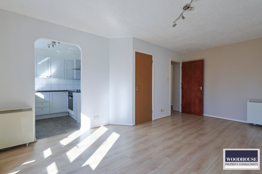 Images for Friends Avenue, Cheshunt, Hertfordshire EAID:3131305421 BID:11055924