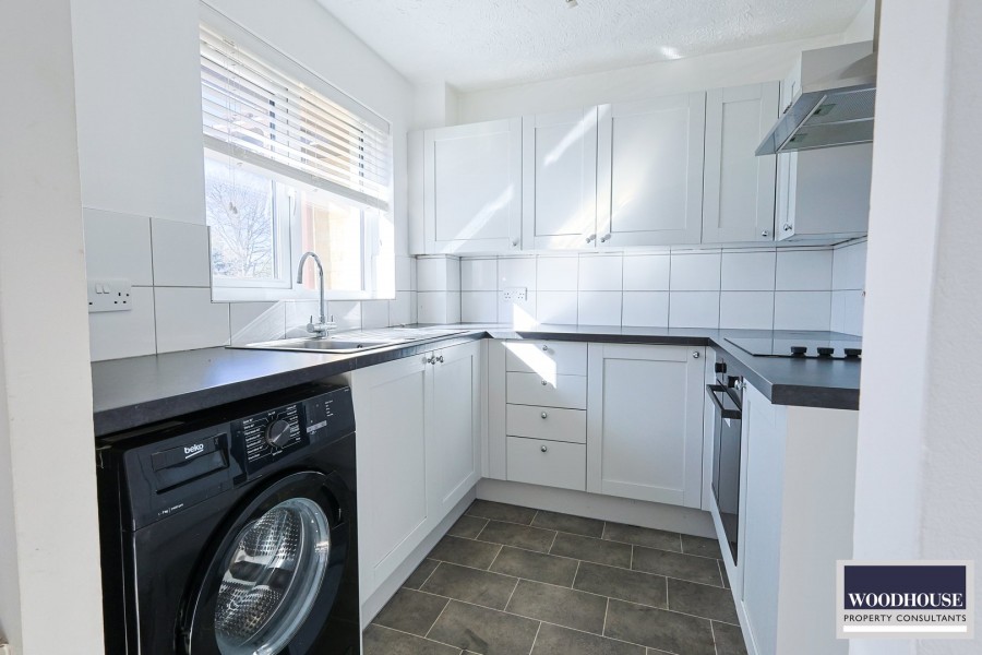 Images for Friends Avenue, Cheshunt, Hertfordshire EAID:3131305421 BID:11055924