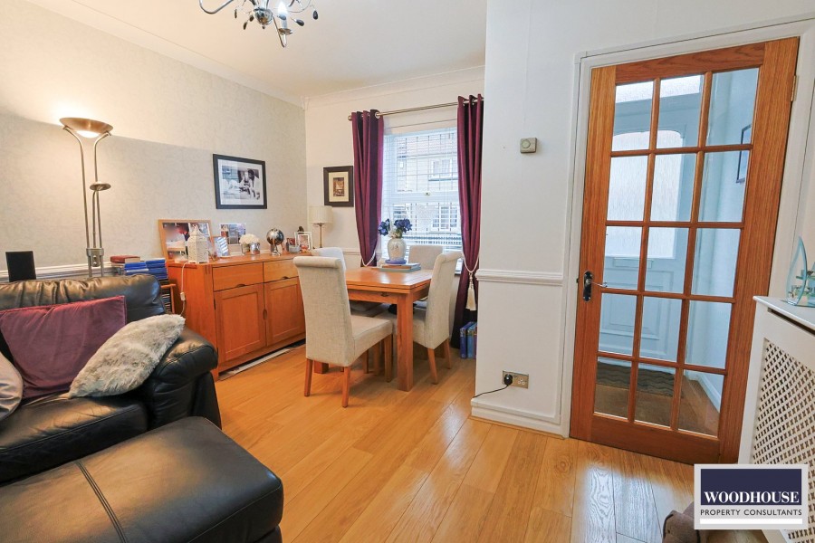 Images for Dewhurst Road, Cheshunt, Hertfordshire EAID:3131305421 BID:11055924