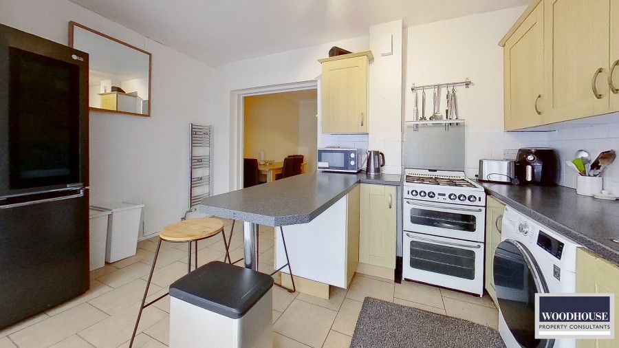 Images for Eastfield Road, Waltham Cross, Hertfordshire EAID:3131305421 BID:11055924
