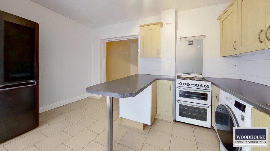 Images for Eastfield Road, Waltham Cross, Hertfordshire EAID:3131305421 BID:11055924