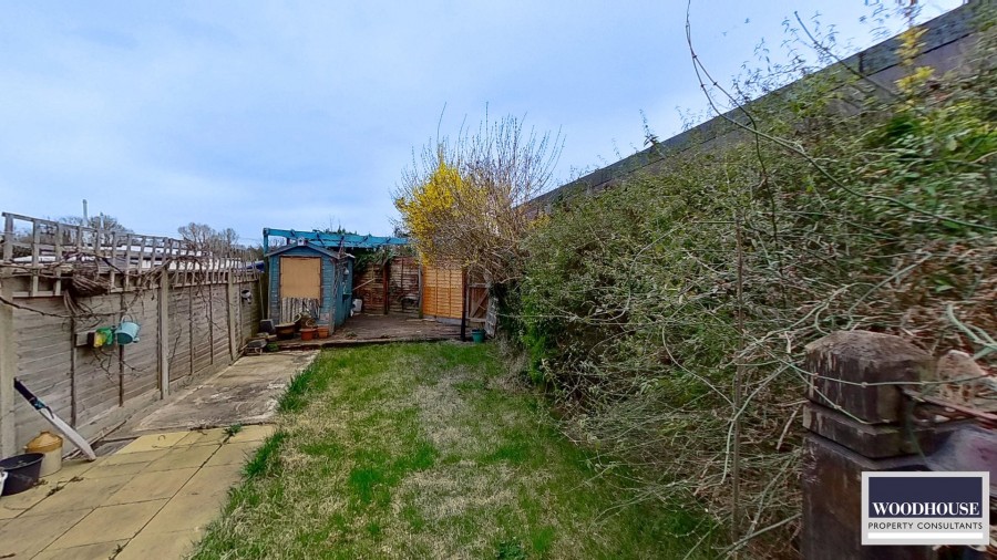 Images for Eastfield Road, Waltham Cross, Hertfordshire EAID:3131305421 BID:11055924