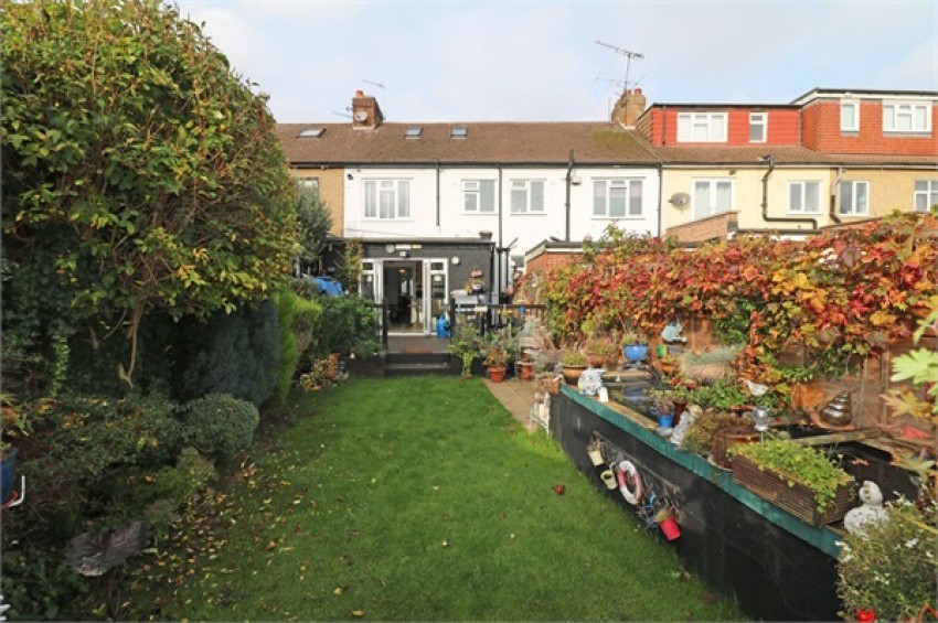 Images for Eastfield Road, Waltham Cross, Hertfordshire EAID:3131305421 BID:11055924