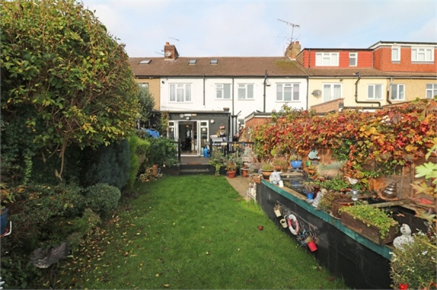 Images for Eastfield Road, Waltham Cross, Hertfordshire EAID:3131305421 BID:11055924