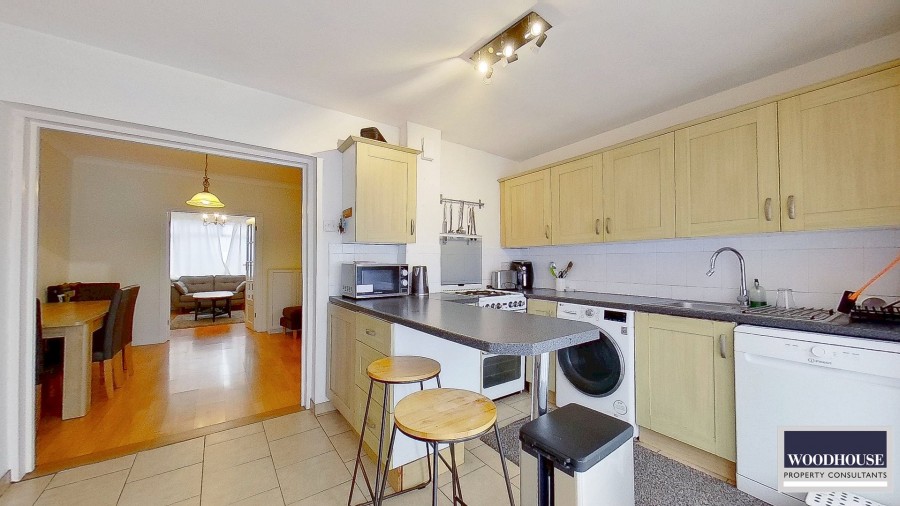 Images for Eastfield Road, Waltham Cross, Hertfordshire EAID:3131305421 BID:11055924