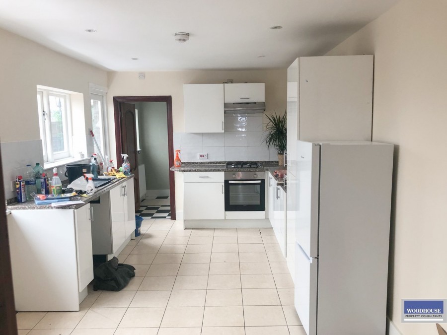 Images for York Road, Waltham Cross, Hertfordshire EAID:3131305421 BID:11055924