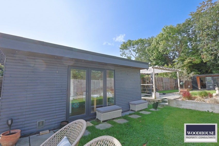 Images for Great Cambridge Road, Cheshunt, Hertfordshire EAID:3131305421 BID:11055924