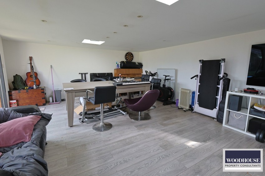 Images for Great Cambridge Road, Cheshunt, Hertfordshire EAID:3131305421 BID:11055924